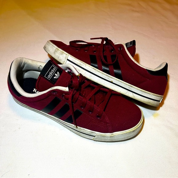 Adidas court striped shoes Men’s 8.5 Black/Cardinal Adidas Skate wear sneakers - Picture 2 of 7